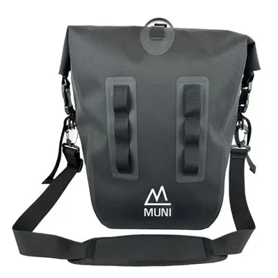 Czy mogę przewozić dętkę zapasową w suchej torbie na ramę roweru?