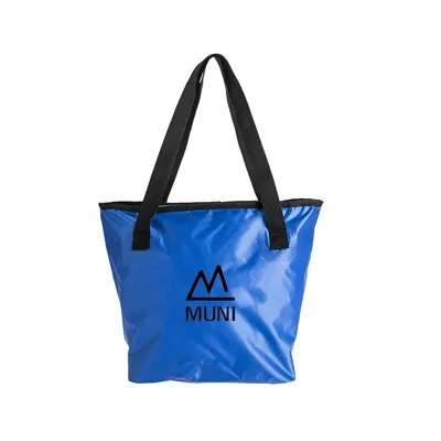 Czy torby Cooler Dry Bag mają zamknięcie magnetyczne?